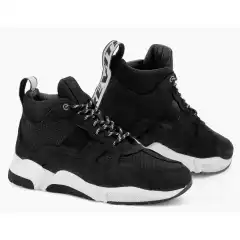 Komfortable street Mc-sko