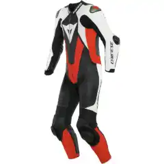 Med <strong>Dainese Laguna Seca 5</strong>, f&aring;r du en heldress som kombinerer banebrytende teknologi, f&oslash;rsteklasses materialer og h&oslash;y komfort, slik at du kan fokusere p&aring; prestasjonene dine p&aring; banen med full trygghet.