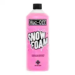 <span style="font-size:14px;">Muc-Off Snow Foam er utviklet for &aring; bryte ned hard smuss og veitrafikkfilm. Lukt av kirseb&aelig;r</span>