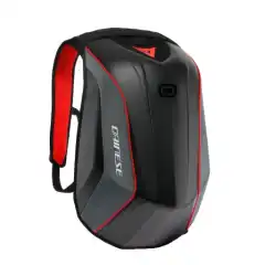 Aerodynamisk og ergonomisk 22,2L ryggsekk dedikert til sportssyklister som leter etter en funksjonell ryggsekk med et ikonisk, sporty utseende.